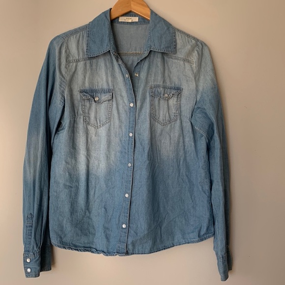 Light weight denim button up - Picture 1 of 9